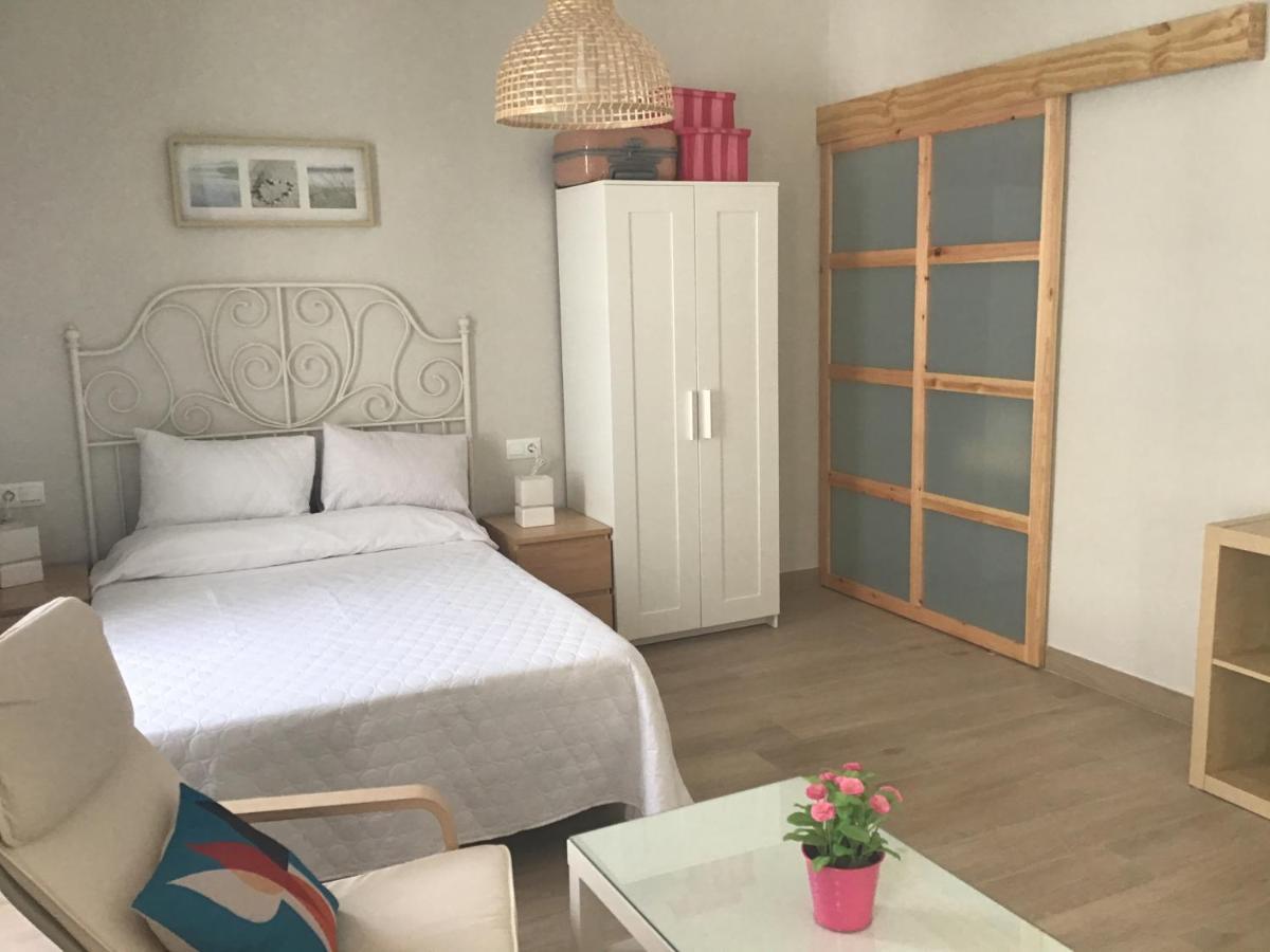 Apartamentos Turisticos Casa De Los Balcones 치피오나 외부 사진