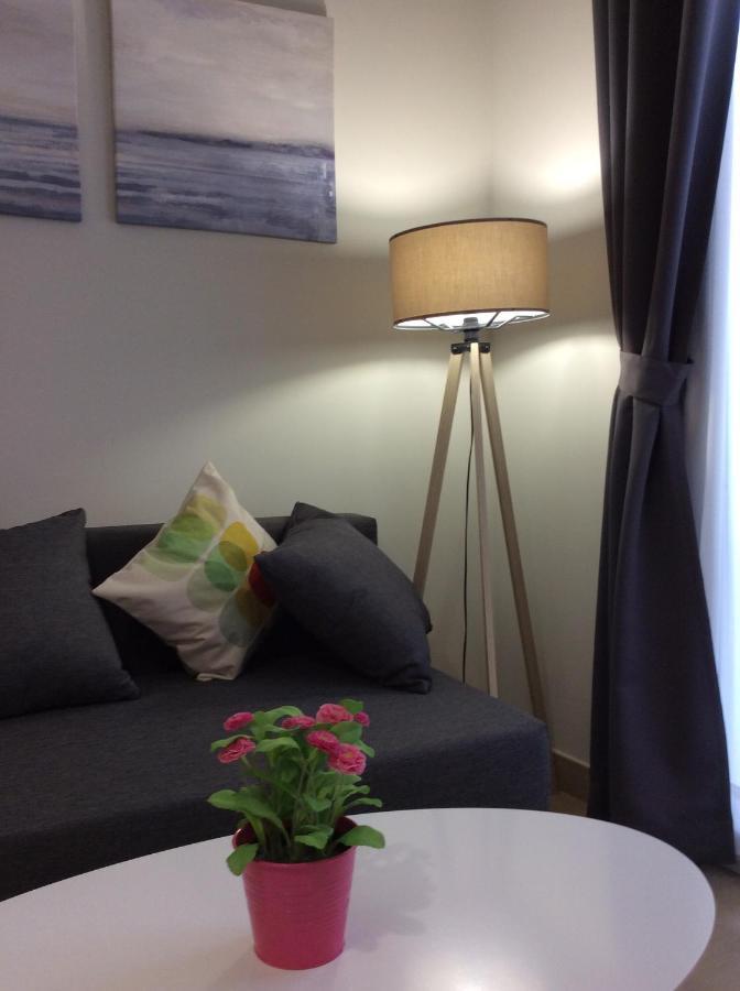 Apartamentos Turisticos Casa De Los Balcones 치피오나 외부 사진