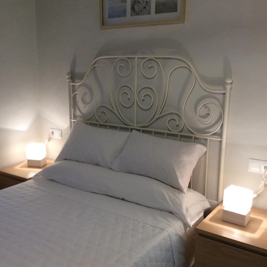 Apartamentos Turisticos Casa De Los Balcones 치피오나 외부 사진