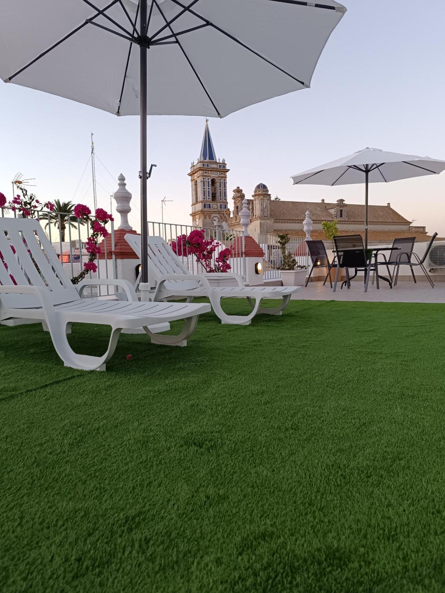 Apartamentos Turisticos Casa De Los Balcones 치피오나 외부 사진