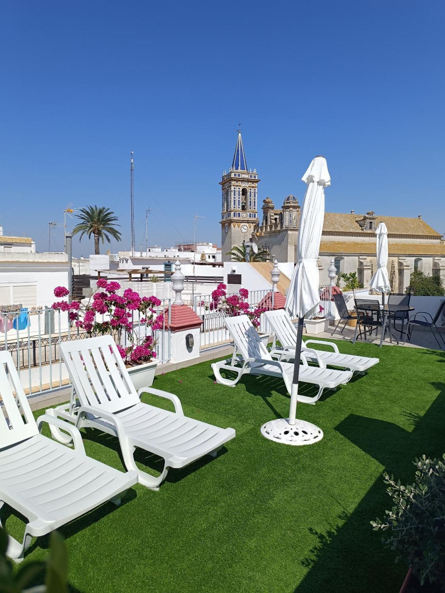 Apartamentos Turisticos Casa De Los Balcones 치피오나 외부 사진
